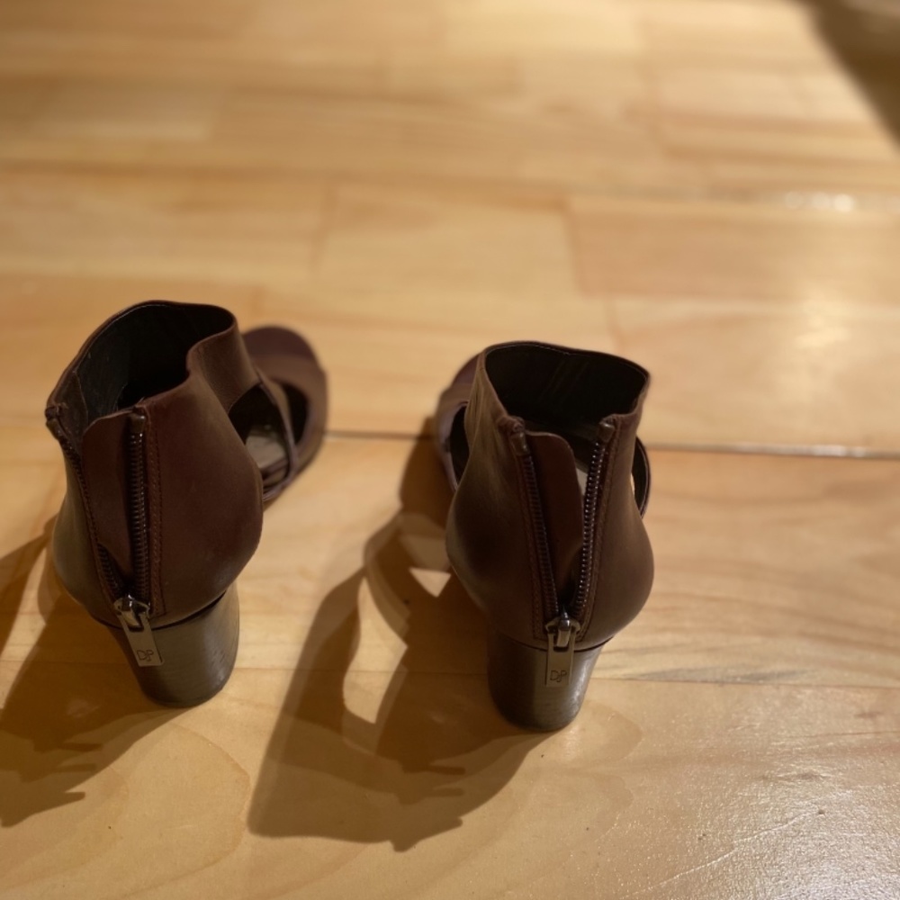 Brown leather wedges size 8 - Picture 6 of 12